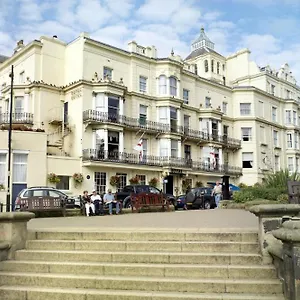 *** Hotell Royal Storbritannien