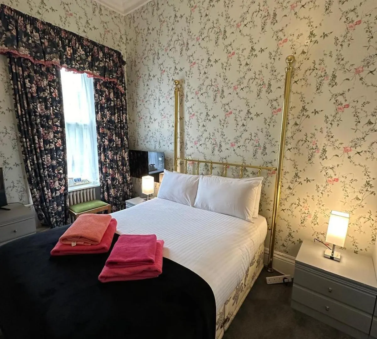 Eliza House Hotell Edinburg 3*,